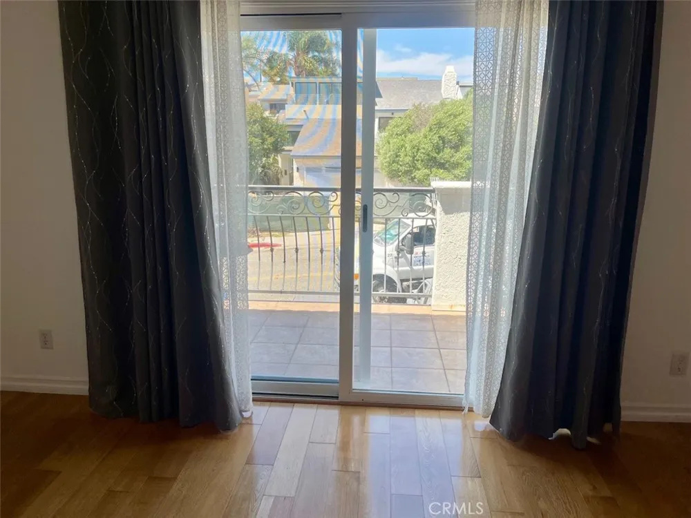 918 21st Hermosa Beach, CA 90254