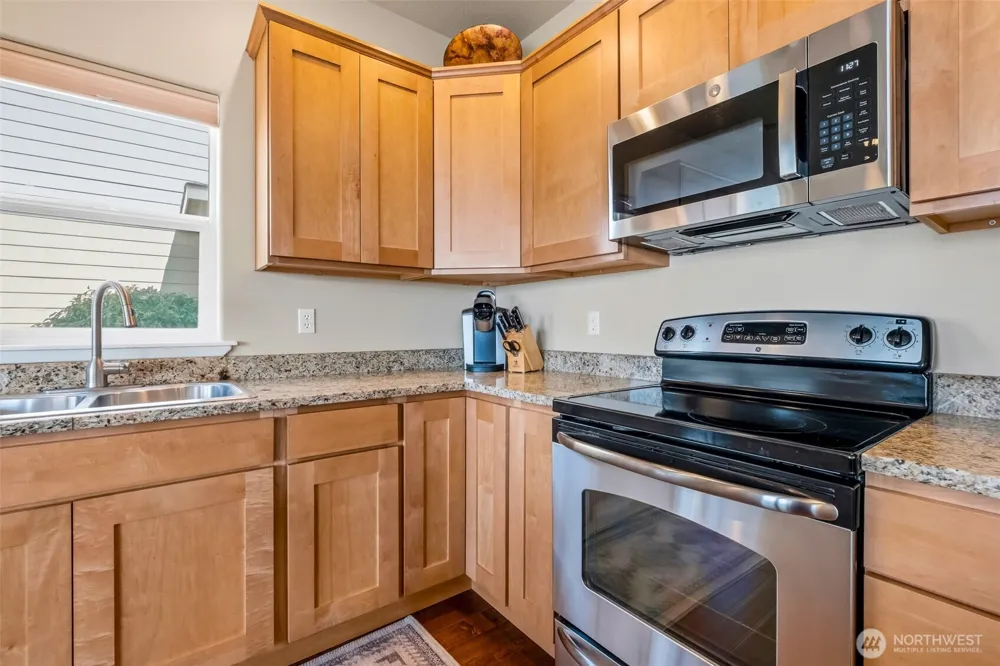 9215 Riverview Way NW #D30 Quincy, WA 98848