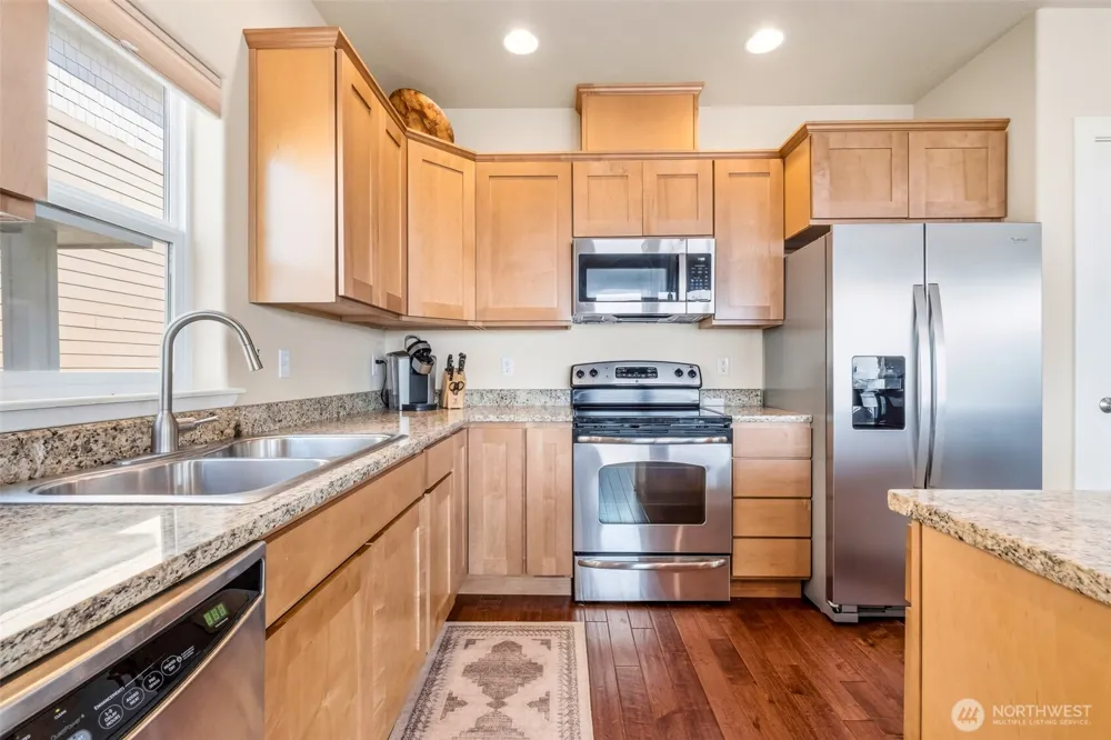 9215 Riverview Way NW #D30 Quincy, WA 98848