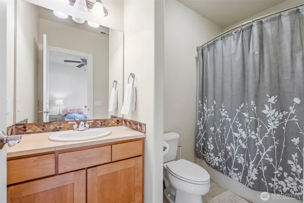 9215 Riverview Way NW #D30 Quincy, WA 98848
