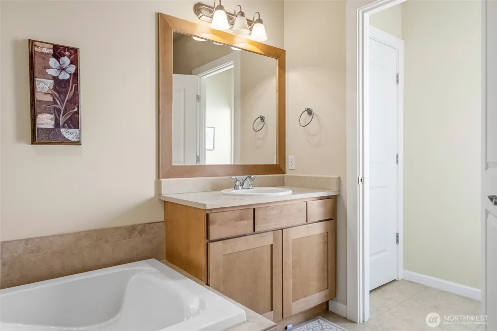 9215 Riverview Way NW #D30 Quincy, WA 98848