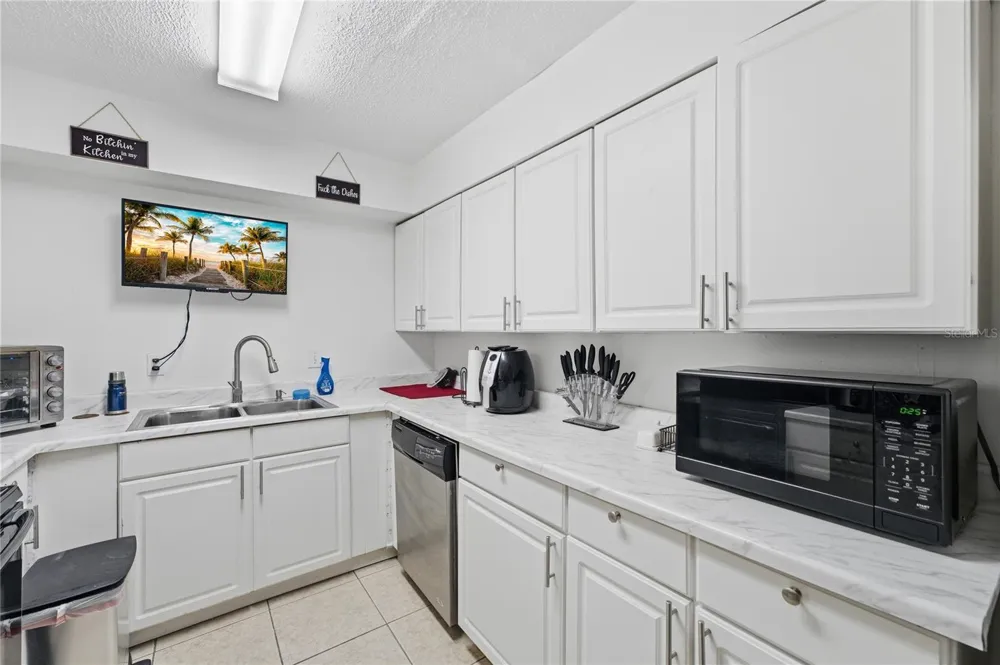524 PIGEON CIR Orlando, FL 32825