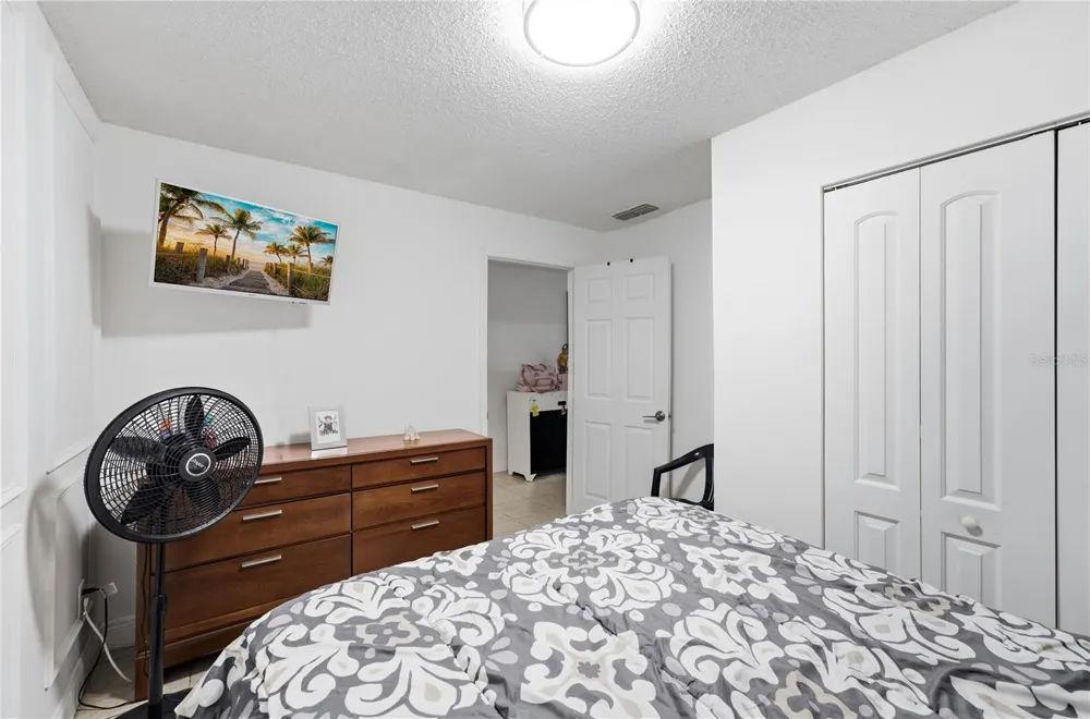 524 PIGEON CIR Orlando, FL 32825