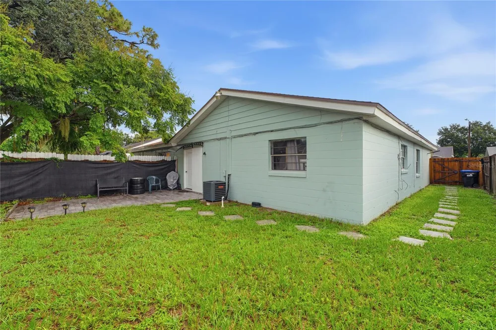 524 PIGEON CIR Orlando, FL 32825