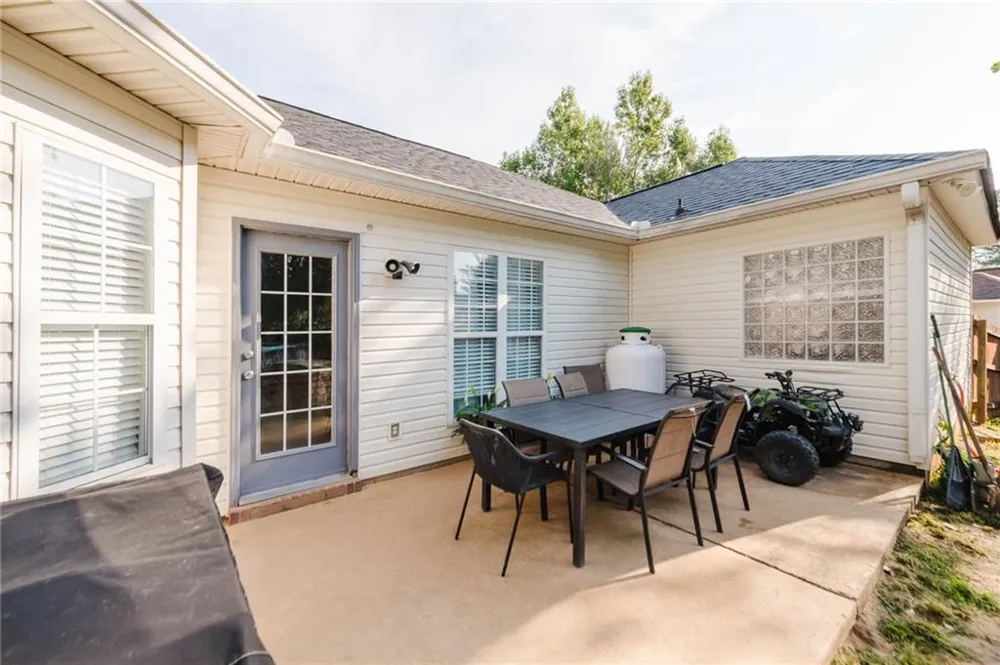 111 Saint Brendands Drive Bonaire, GA 31005