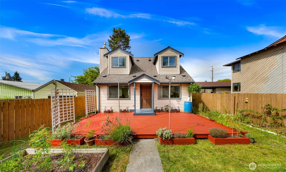2429 Queen Street Bellingham, WA 98229