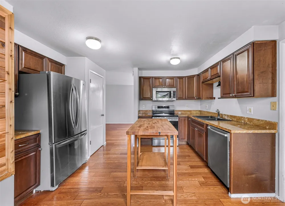 2429 Queen Street Bellingham, WA 98229