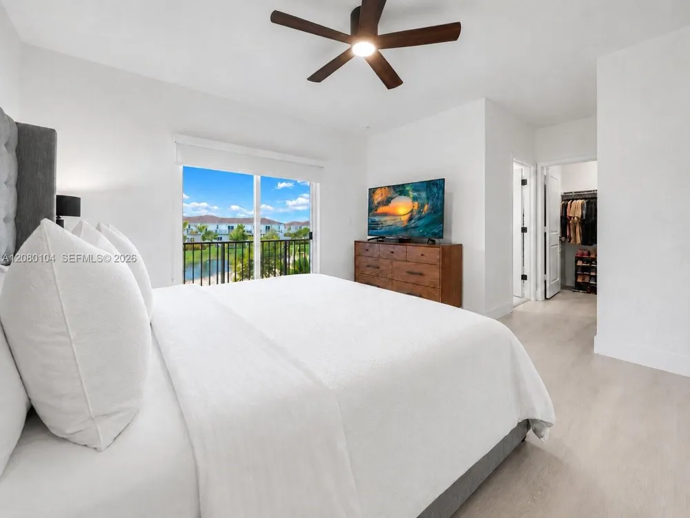 1768 SE 8th Ter Homestead, FL 33034
