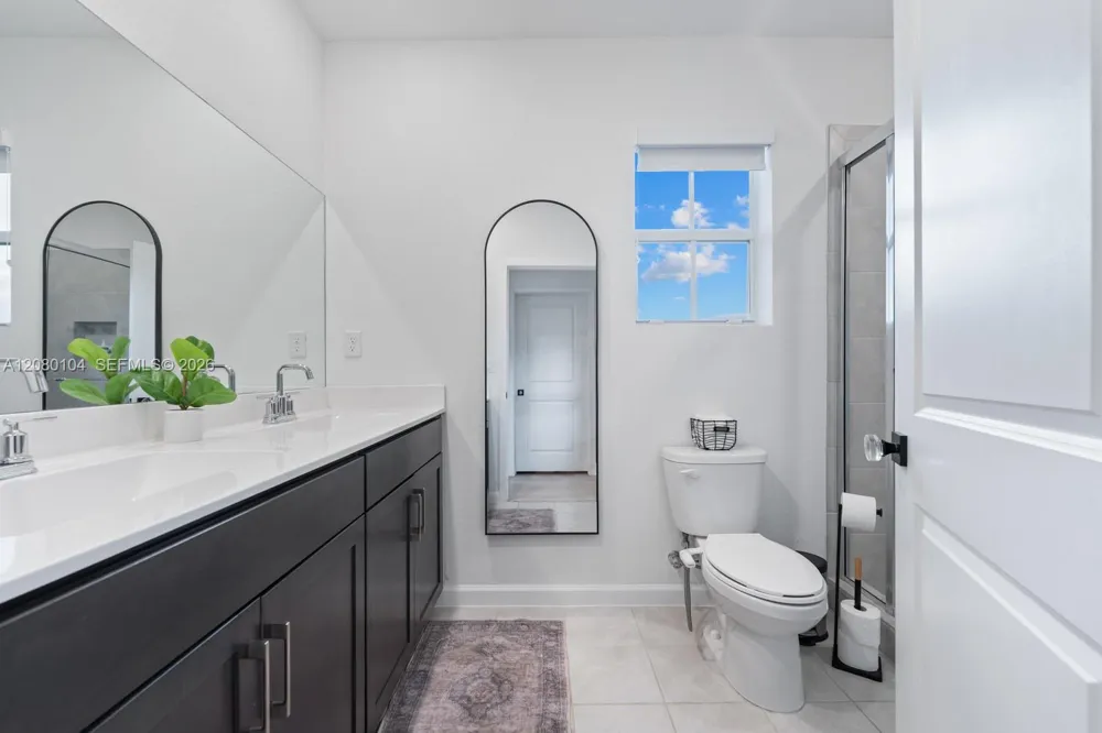 1768 SE 8th Ter Homestead, FL 33034