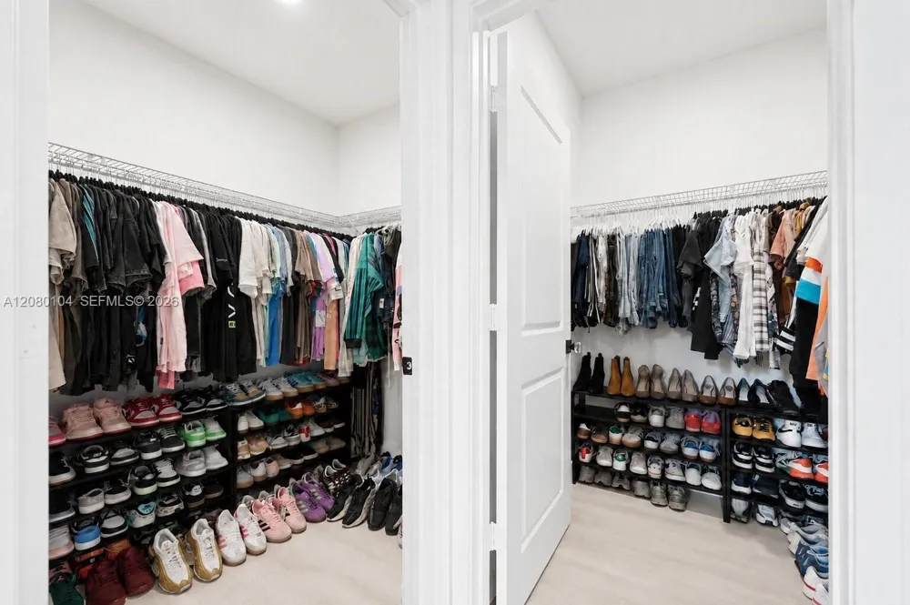 1768 SE 8th Ter Homestead, FL 33034