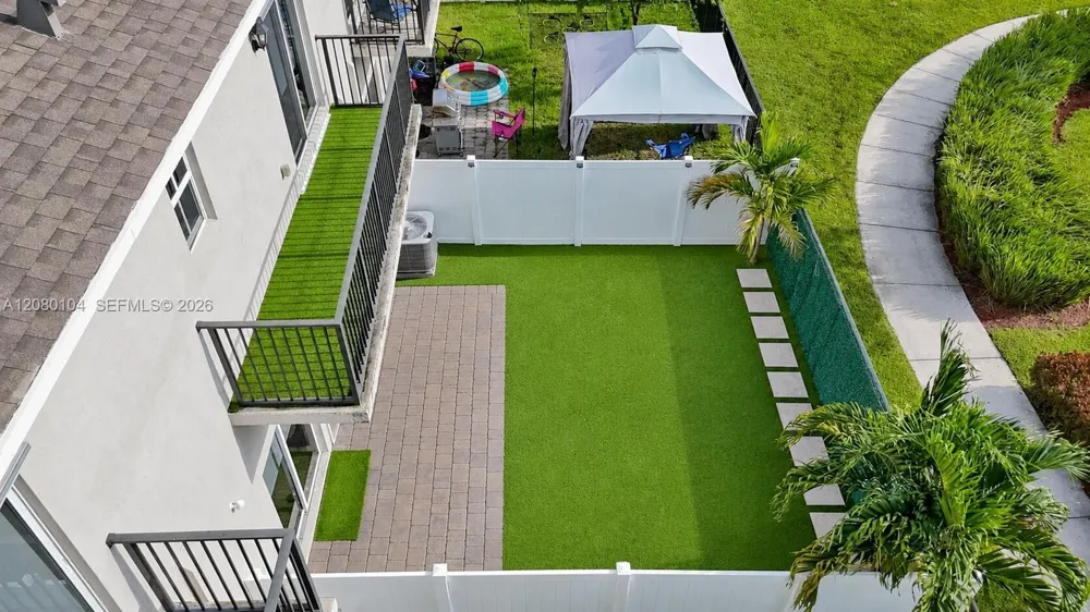1768 SE 8th Ter Homestead, FL 33034
