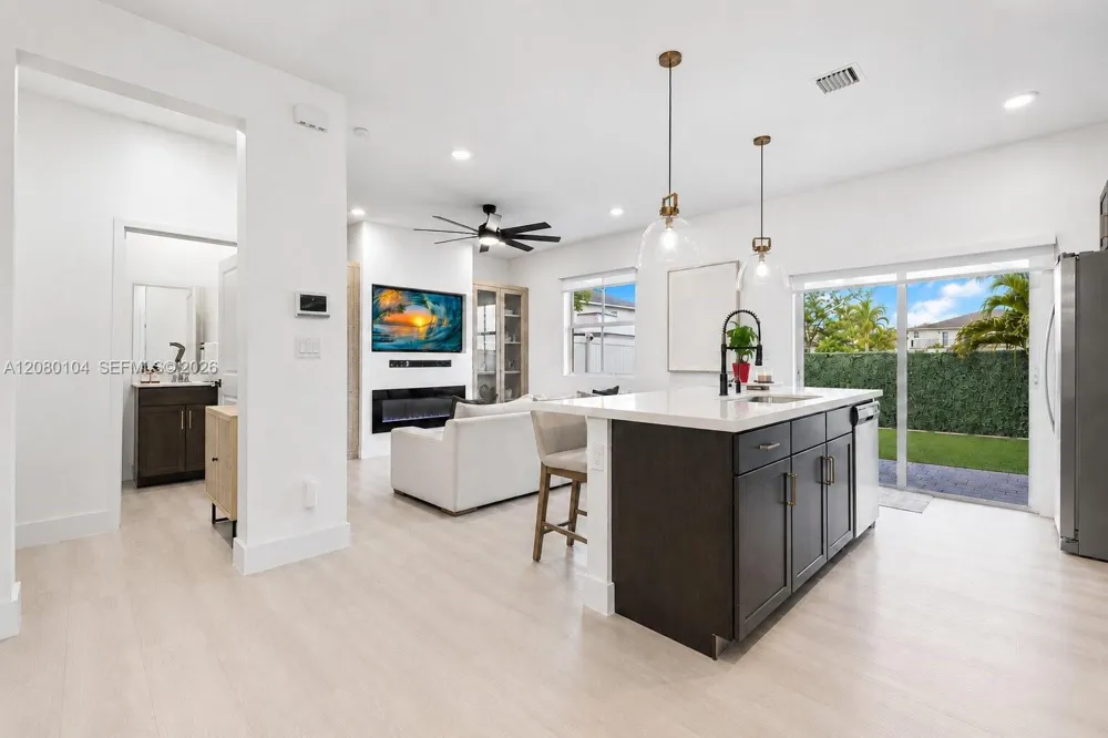 1768 SE 8th Ter Homestead, FL 33034