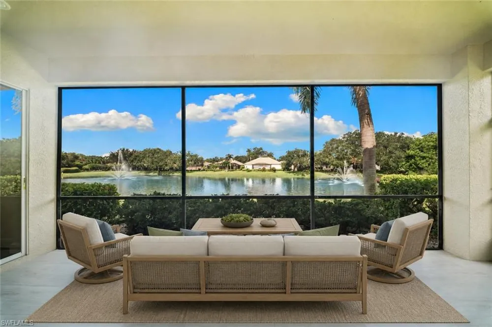 878 Vistana Circle Naples, FL 34119