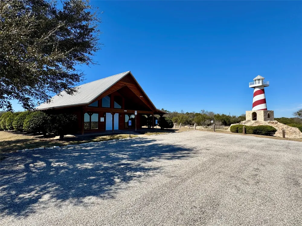 320 Schooner Way Bluff Dale, TX 76433