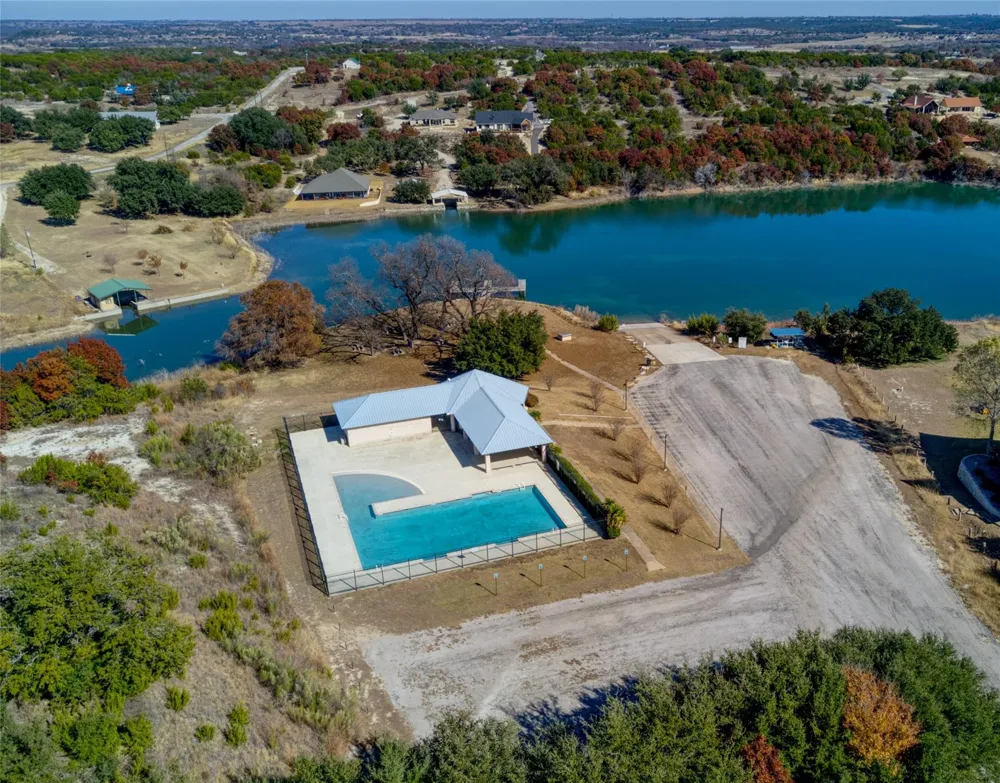 320 Schooner Way Bluff Dale, TX 76433