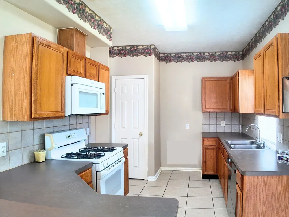 17202 Desert Maize Lane Houston, TX 77095