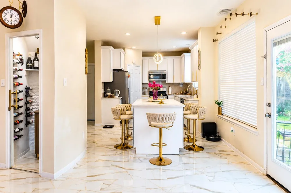 210 Windrift Court Sugar Land, TX 77479