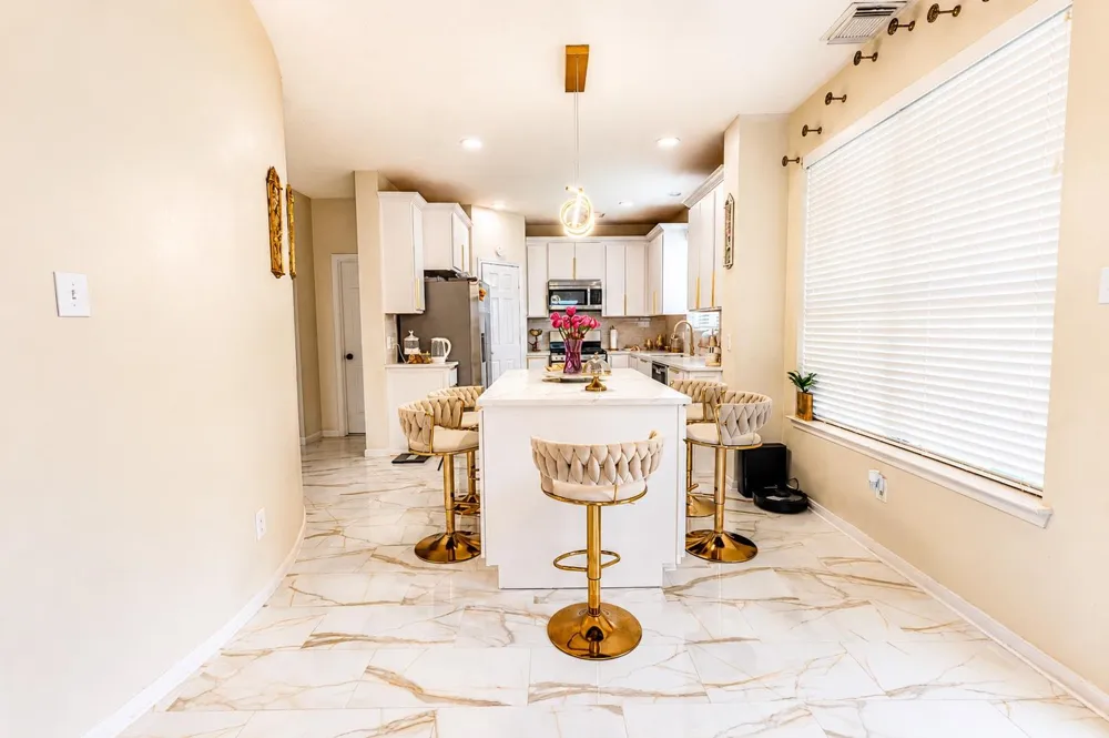 210 Windrift Court Sugar Land, TX 77479
