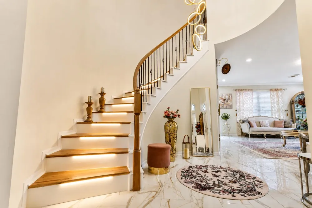 210 Windrift Court Sugar Land, TX 77479