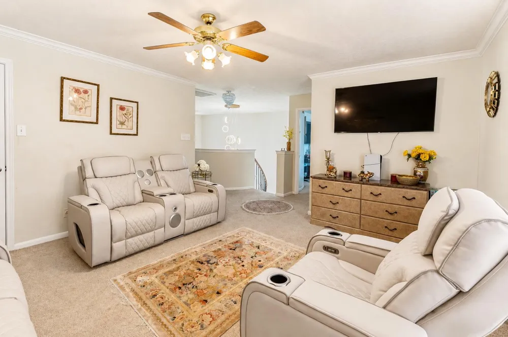210 Windrift Court Sugar Land, TX 77479