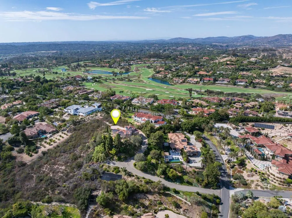 14858 Las Mananas Rancho Santa Fe, CA 92067
