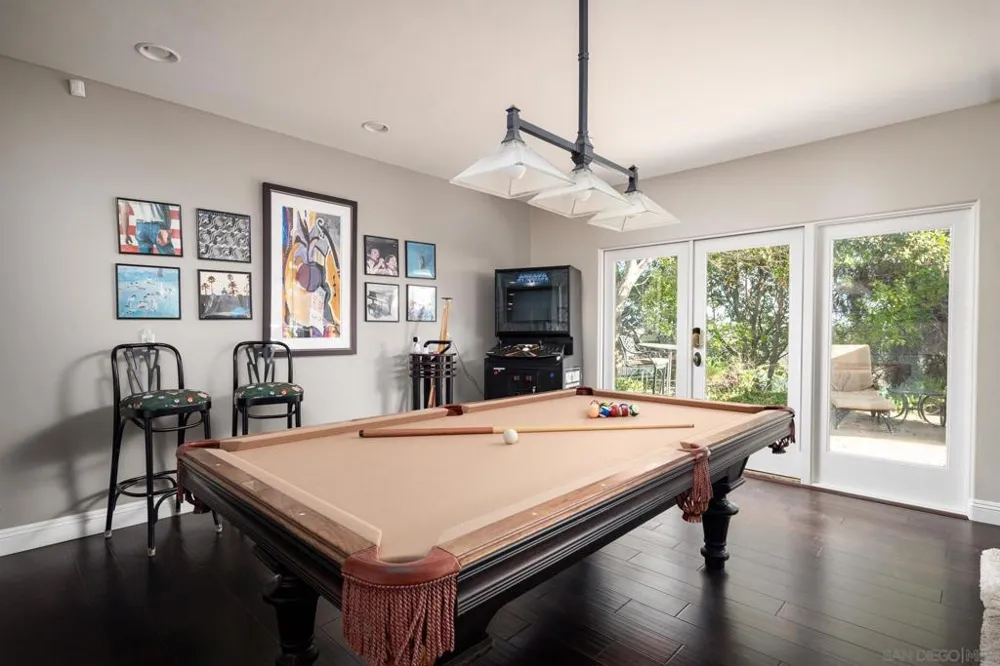14858 Las Mananas Rancho Santa Fe, CA 92067