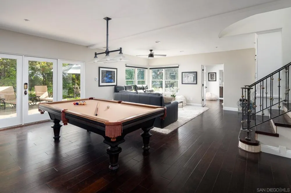 14858 Las Mananas Rancho Santa Fe, CA 92067