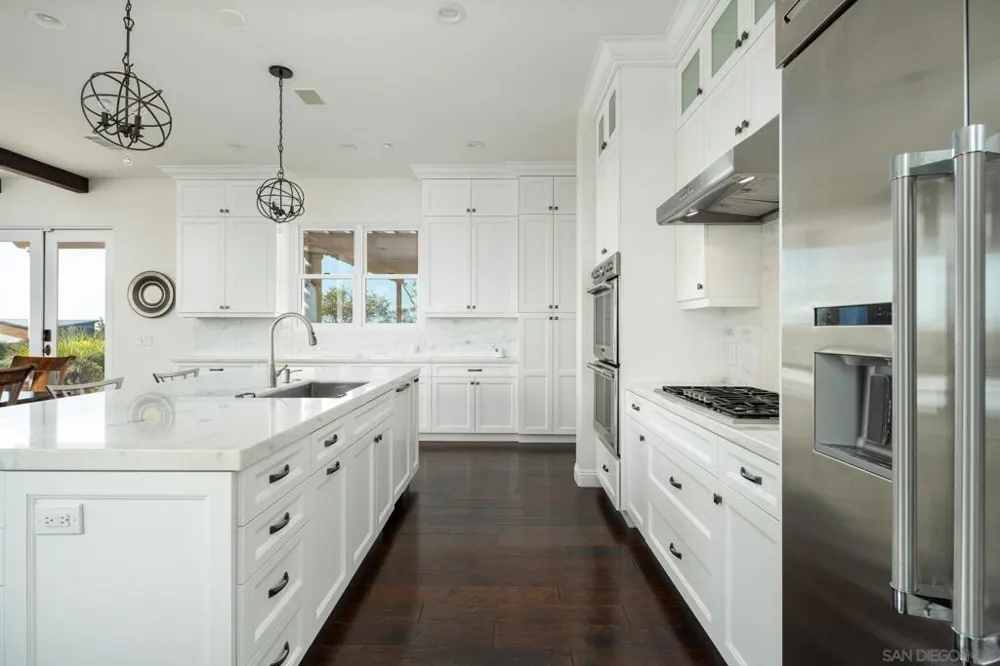 14858 Las Mananas Rancho Santa Fe, CA 92067