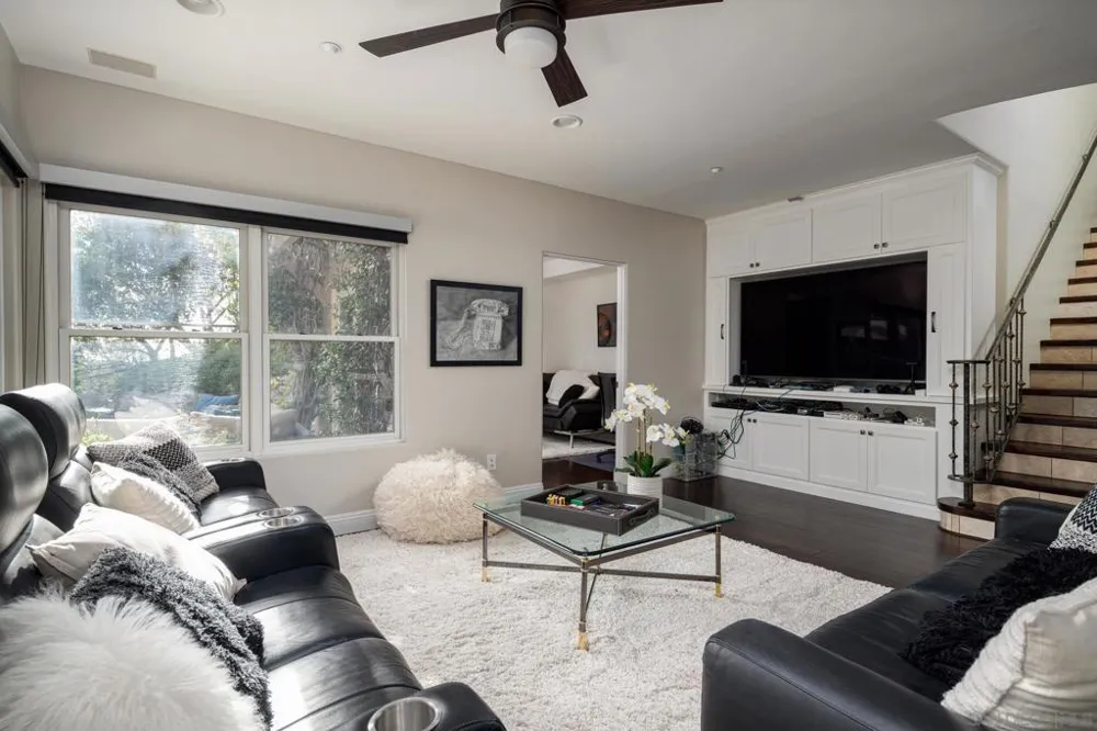 14858 Las Mananas Rancho Santa Fe, CA 92067