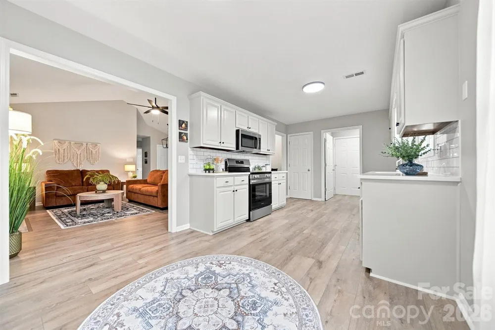 2556 23rd Street Drive NE Hickory, NC 28601