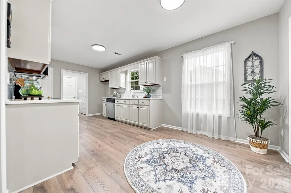 2556 23rd Street Drive NE Hickory, NC 28601