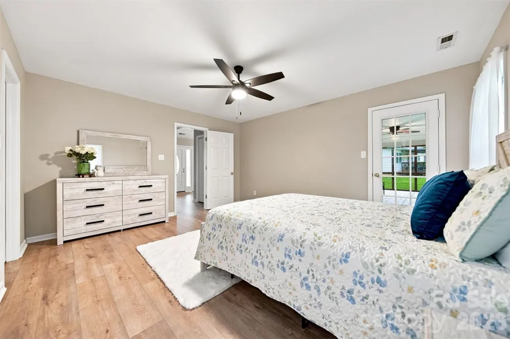 2556 23rd Street Drive NE Hickory, NC 28601