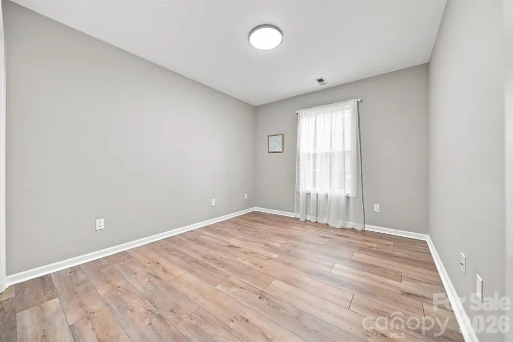 2556 23rd Street Drive NE Hickory, NC 28601