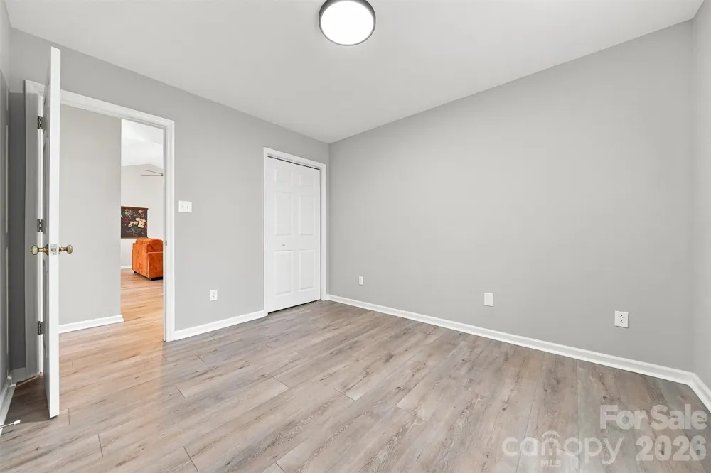 2556 23rd Street Drive NE Hickory, NC 28601