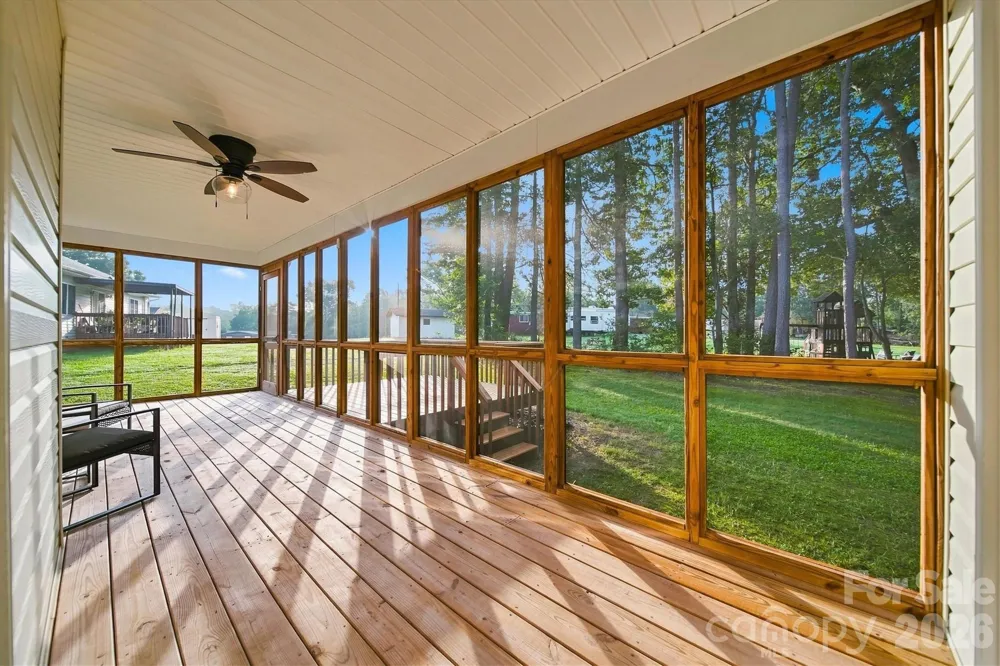 2556 23rd Street Drive NE Hickory, NC 28601