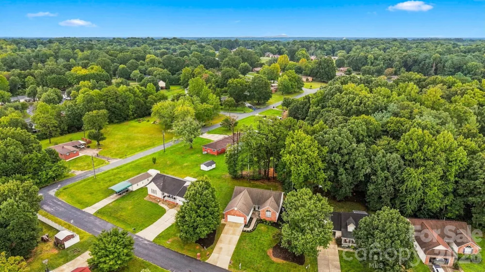 2556 23rd Street Drive NE Hickory, NC 28601