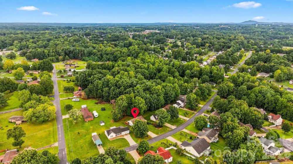 2556 23rd Street Drive NE Hickory, NC 28601