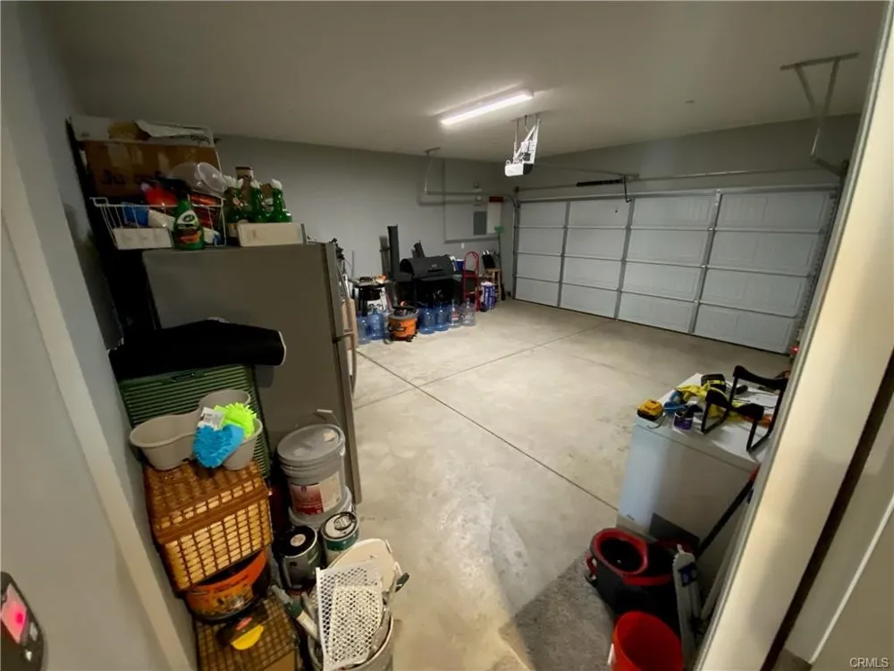 6131 W J9 Lancaster, CA 93536