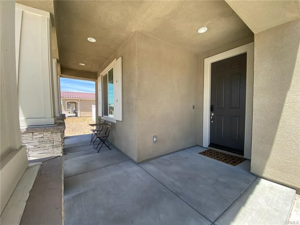 6131 W J9 Lancaster, CA 93536