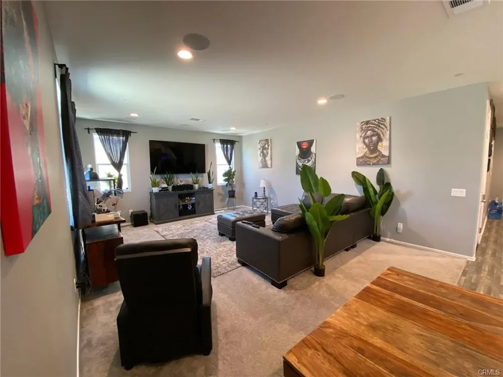 6131 W J9 Lancaster, CA 93536