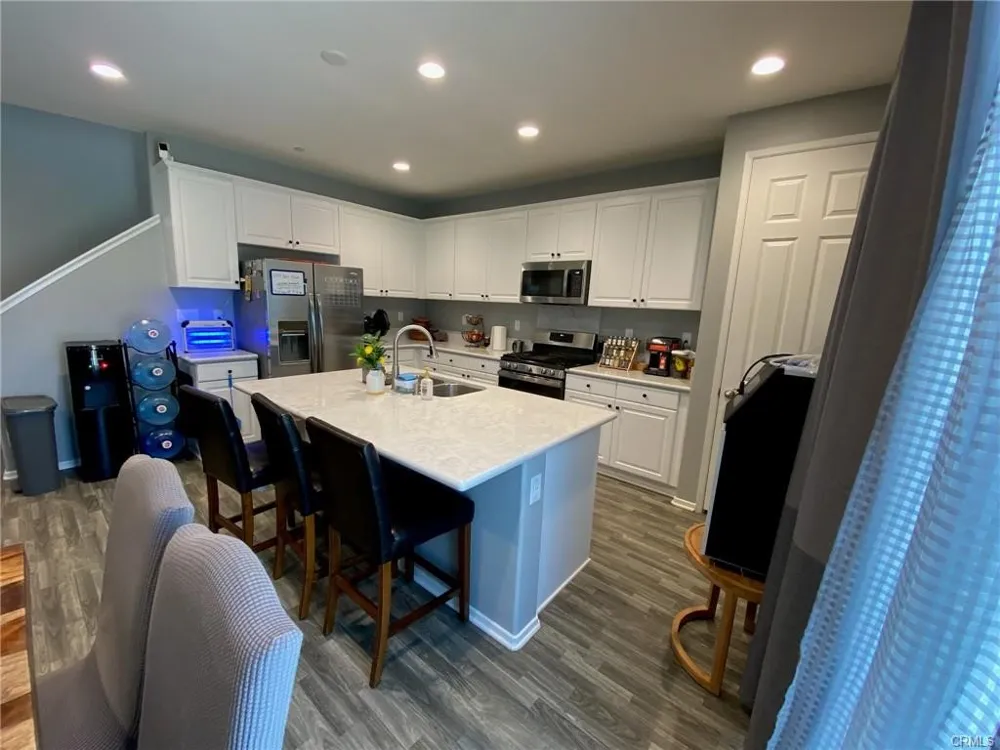 6131 W J9 Lancaster, CA 93536