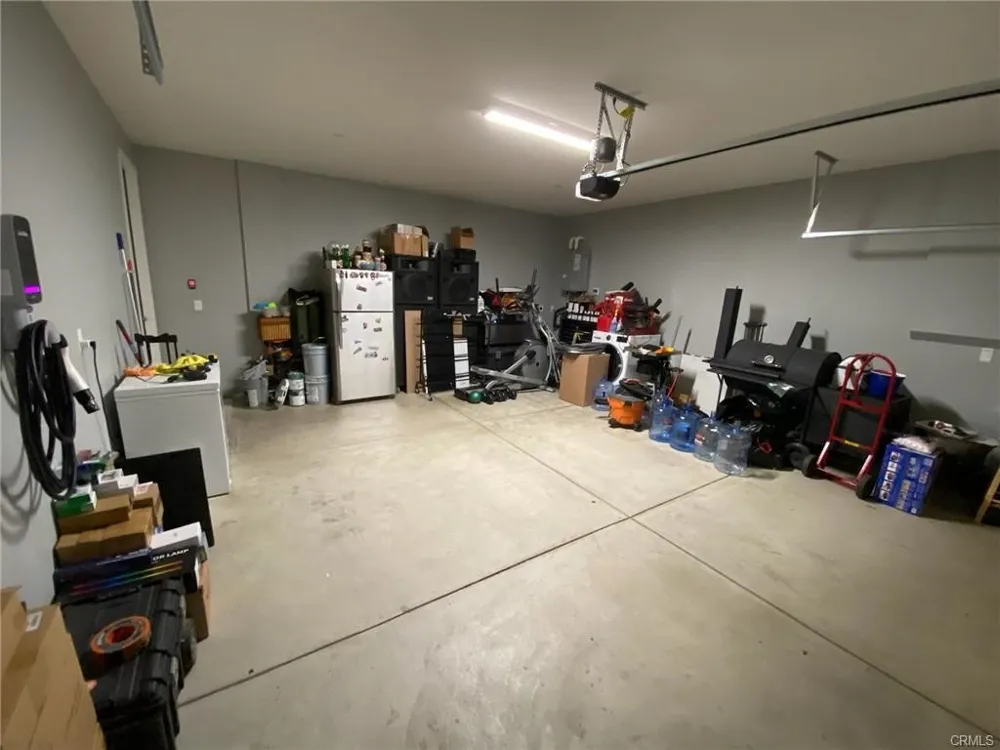 6131 W J9 Lancaster, CA 93536