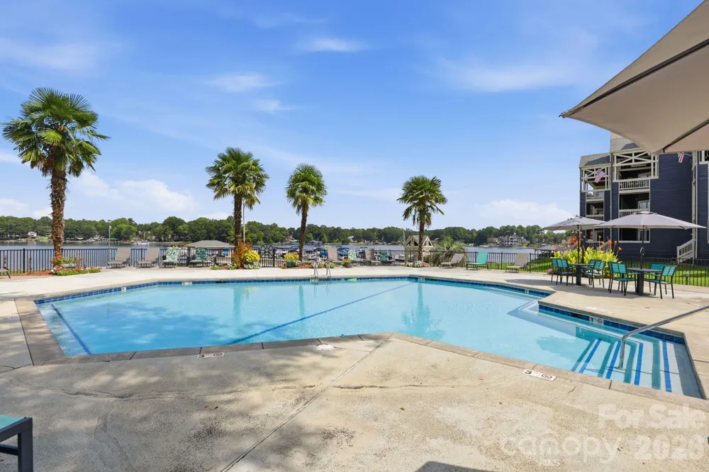 2121 Regatta Lane #311 Denver, NC 28037