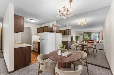 2801 Flag Avenue #204
