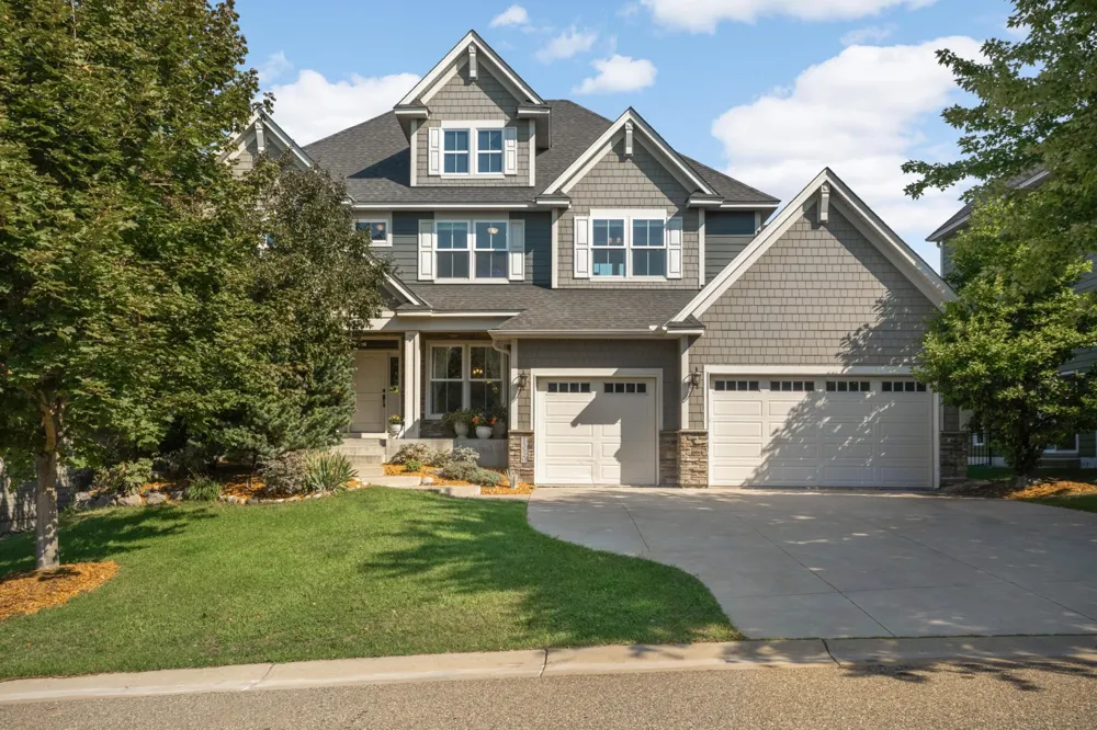 15520 56th Avenue Plymouth, MN 55446