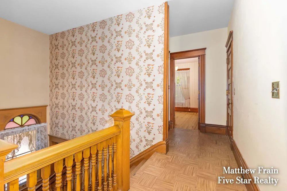357 Leonard Street NW Grand Rapids, MI 49534