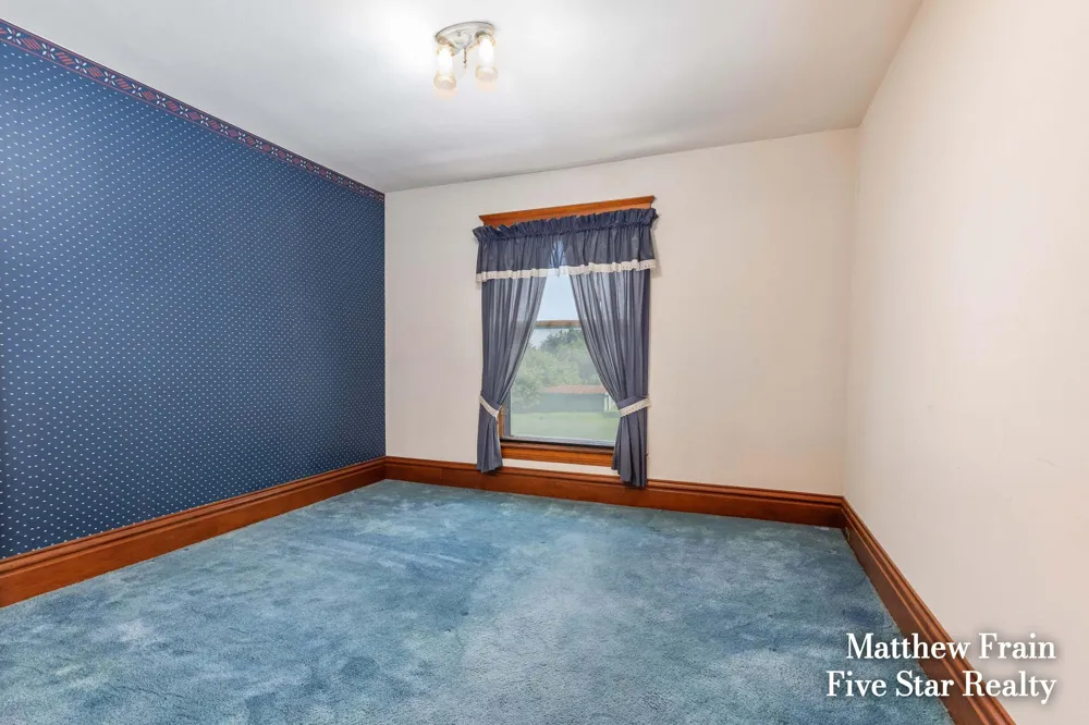 357 Leonard Street NW Grand Rapids, MI 49534