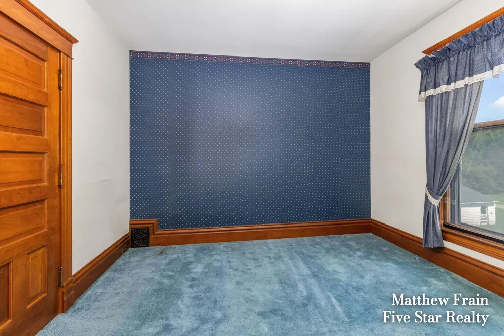 357 Leonard Street NW Grand Rapids, MI 49534