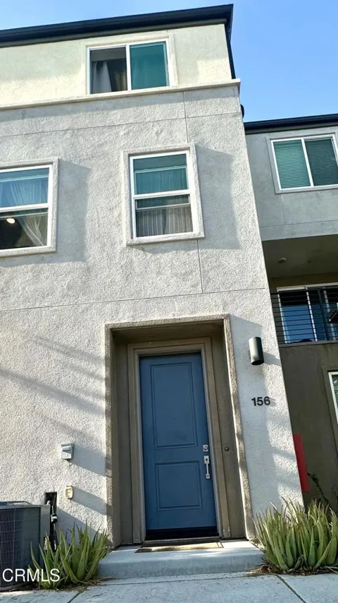 5204 Surfwalk Way #156