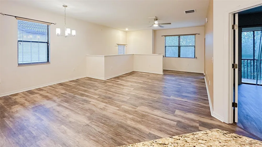 4218 VIA PIEDRA CIRCLE #4-201 Sarasota, FL 34233